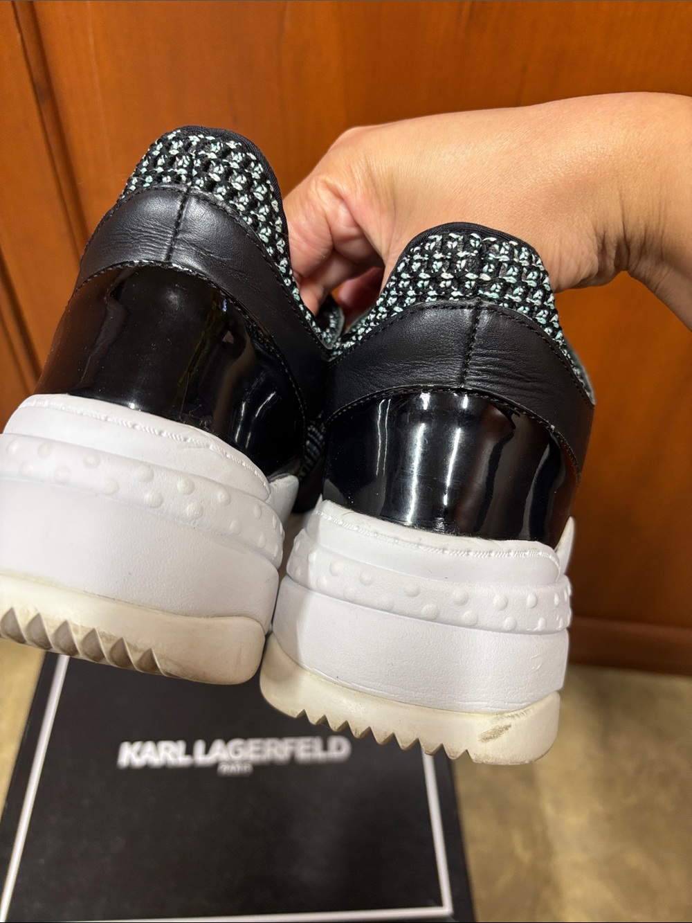 Karl Lagerfeld Black & White Elastic-Band Knit Sneakers - Picture 3 of 4